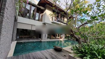 Rumah Citraland Dekat Graha Family, Pakuwon Indah,wiyung